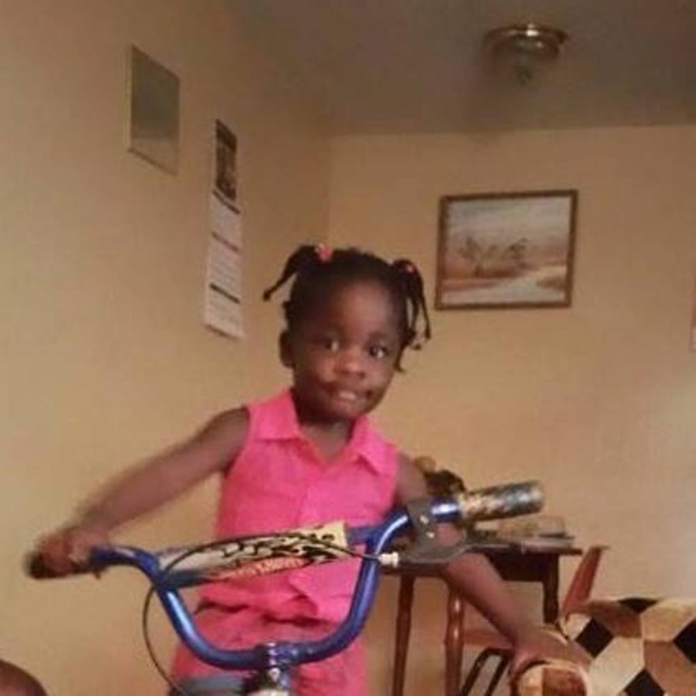 Meet your Posher, Dieula